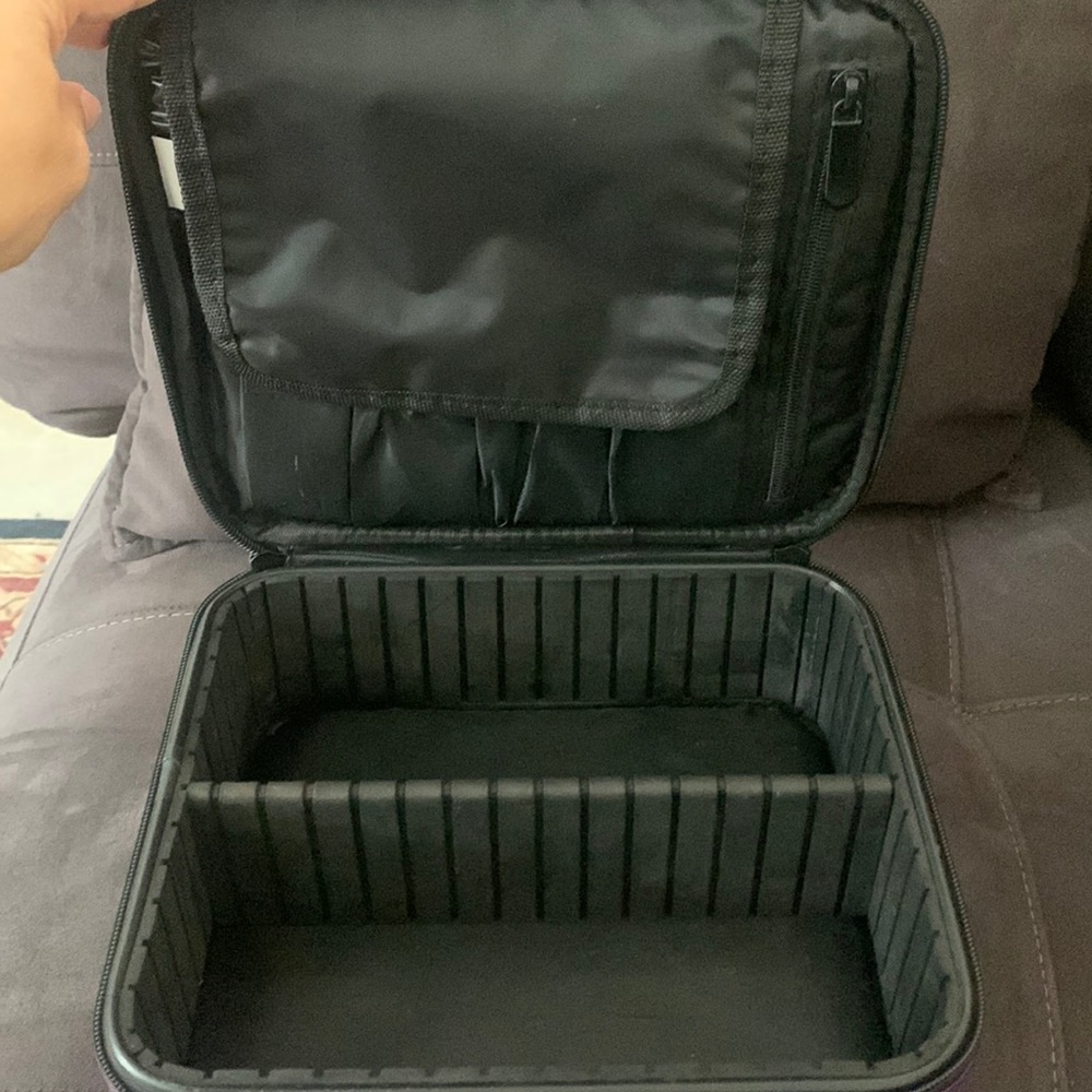 Make Up Case - image 1